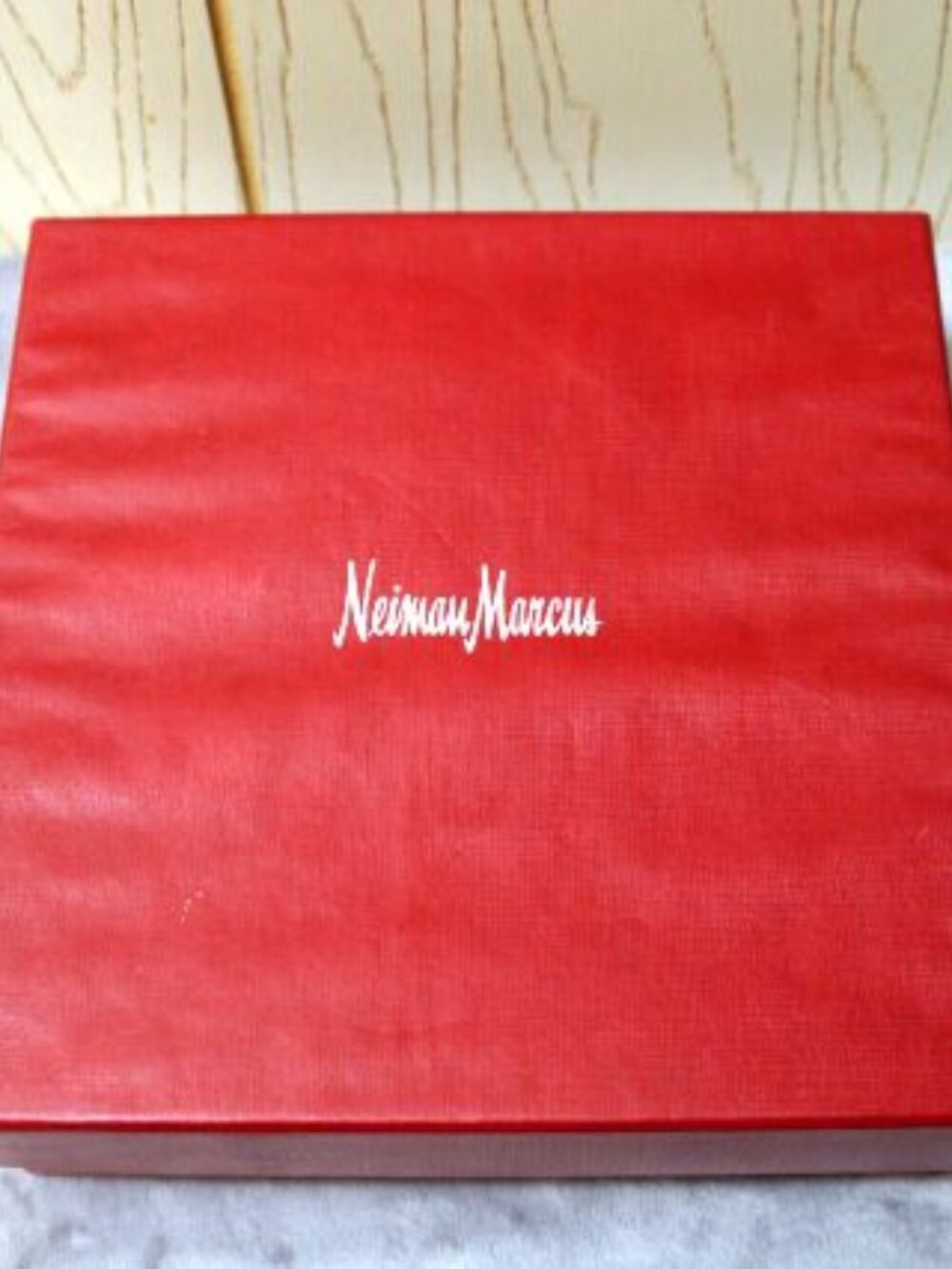 Neiman Marcus Set of 4 Holiday Plates - Original Box